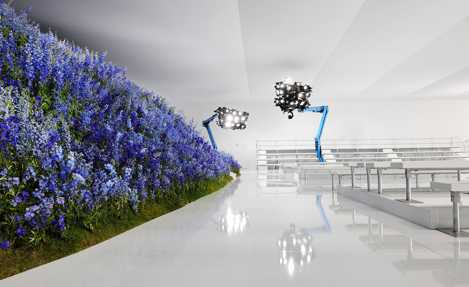 dior_ss16_set_9-adrien-dirand-for-dior